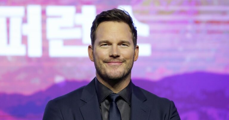 Chris Pratt Wants People To “Rush” To Have Kids