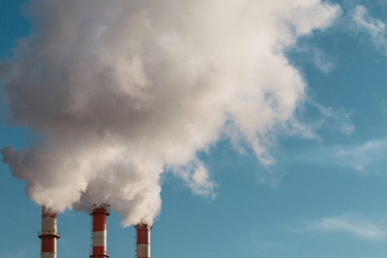 How Air Pollution Can Increase Risk Factors for Dementia