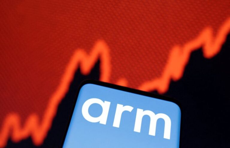 Intel in talks to be anchor investor in Arm IPO