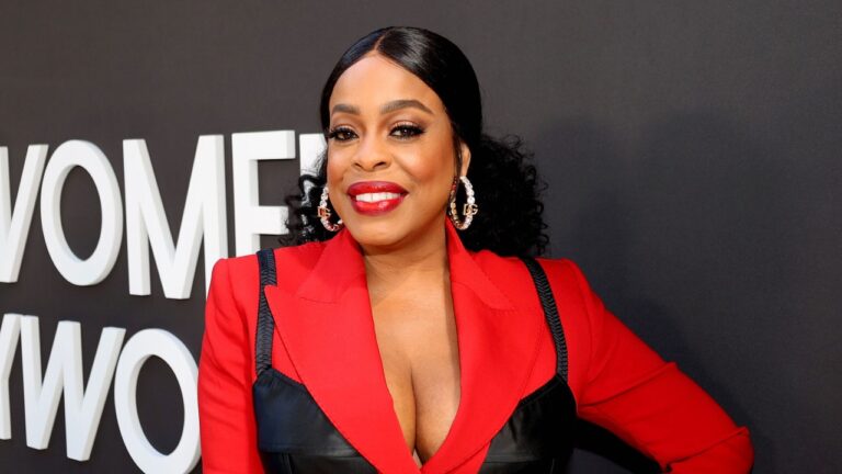 Niecy Nash Says She’s Opening a Hair Shop & I’m Determined to Be the First Client