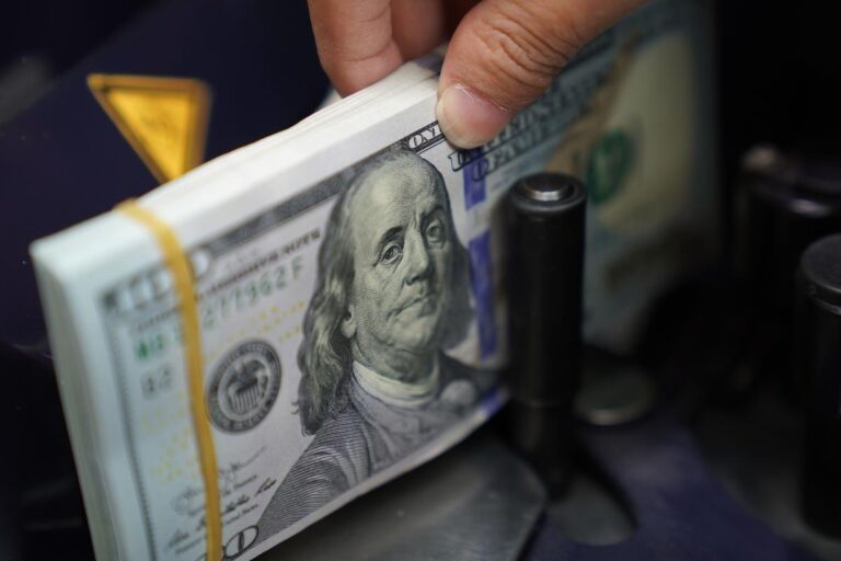 Putin’s War Ignites Backlash Against US Dollar Across the World