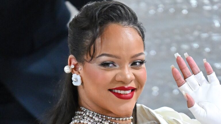 Rihanna Just Cosigned the Milk Bath Manicure for Summer — See Photos