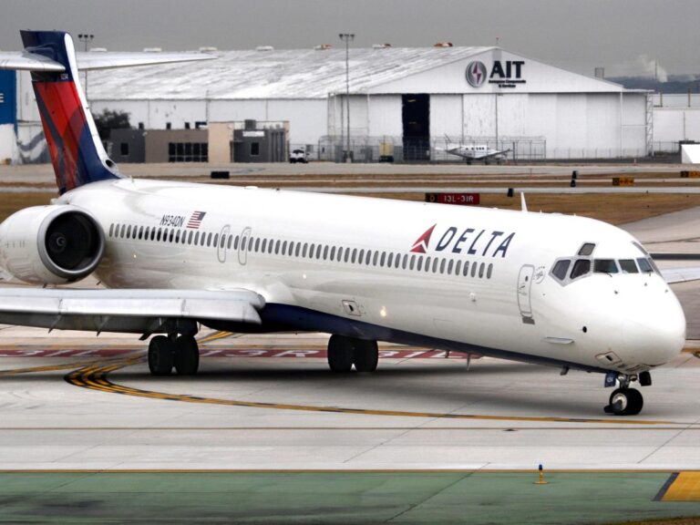 A Delta Air Lines customer assaulted a minor on his plane after being served 11 drinks, a new lawsuit says