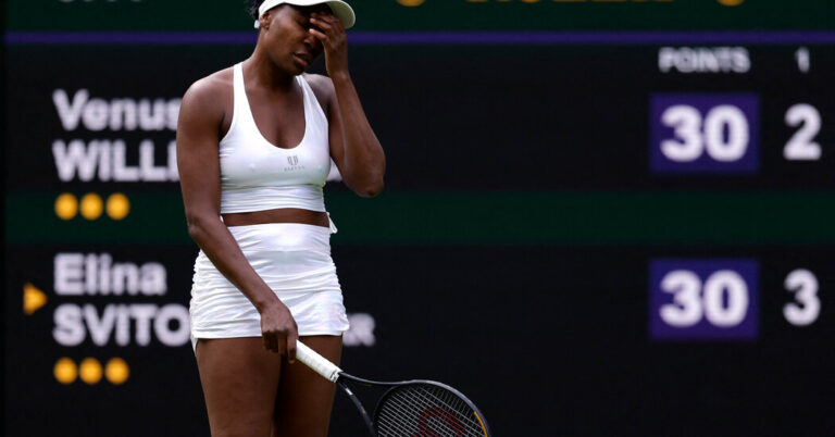 After a Fall, Venus Williams Is Eliminated on Wimbledon’s First Day