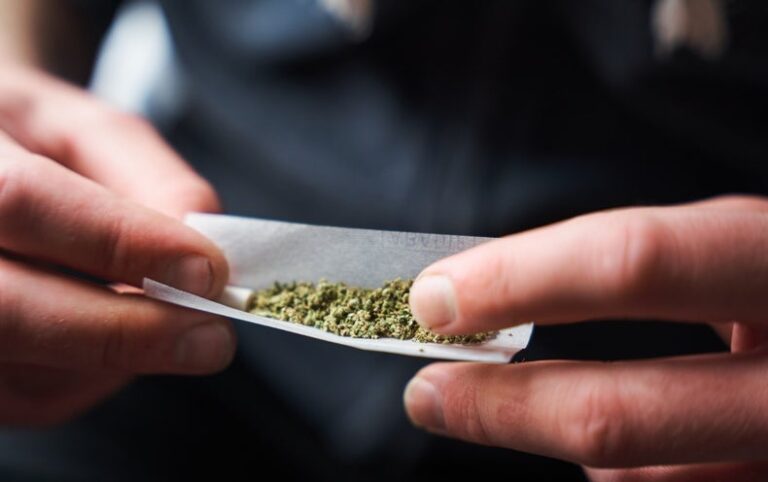 Science Reveals How to Roll the Perfect Joint