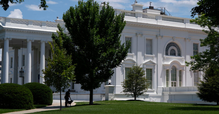 Secret Service Examining How Suspected Cocaine Ended Up at the White House