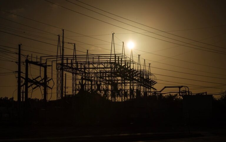 As Heat Waves Roast Texas, Batteries Keep Power Grid Humming