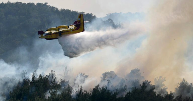 Dozens Arrested on Arson Charges as Greece Battles Record Wildfire