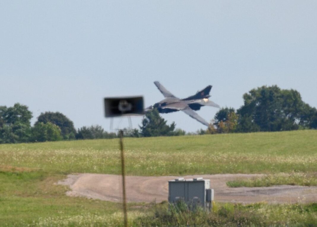 Fighter jet crashes during Thunder over Michigan air show in Ypsilanti