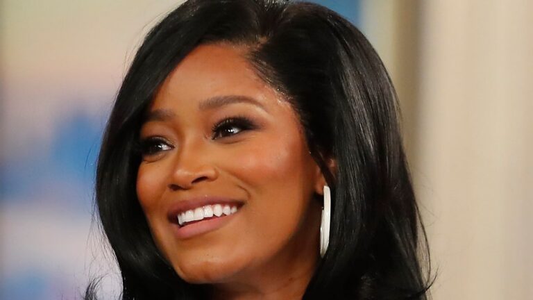 Keke Palmer’s Red Solo Cup Nails Make Me Want a Drink, Stat — See Video