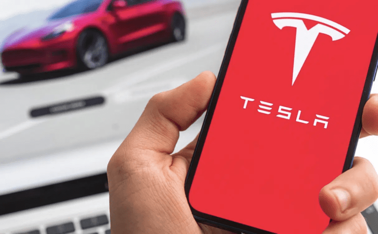 Latest Tesla iOS app launches Siri door lock option