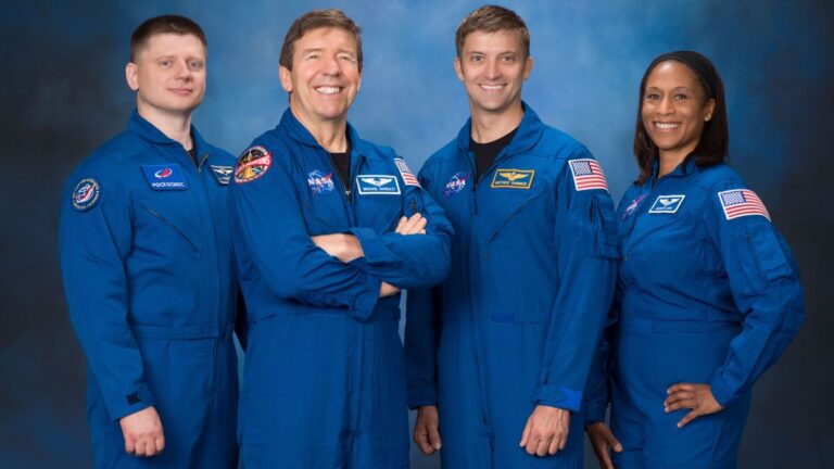 NASA selects astronauts for SpaceX Crew-8 mission to space station