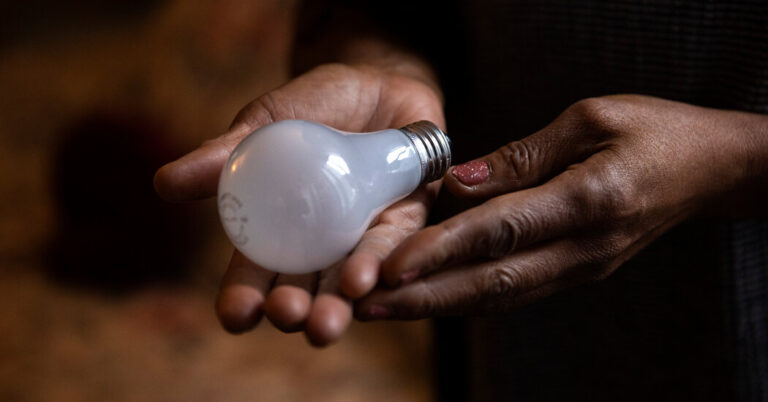 New Energy Efficiency Rules Spell End of Incandescent Era