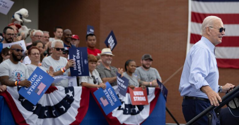 Biden Heads to UAW Picket Line in Michigan