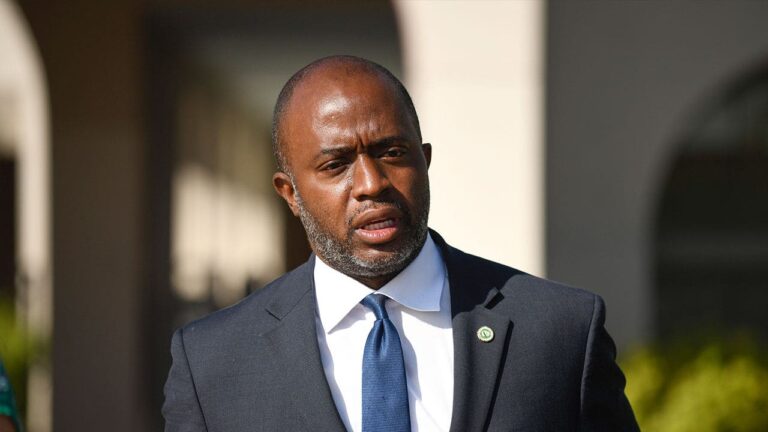 California education chief Tony Thurmond announces run for governor in 2026