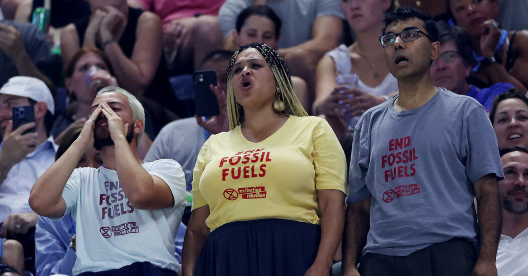 Climate Protesters Stop U.S. Open Semifinal Match