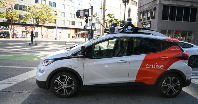 Driverless Taxis Blocked Ambulance and Patient Later Died, San Francisco Fire Dept. Says