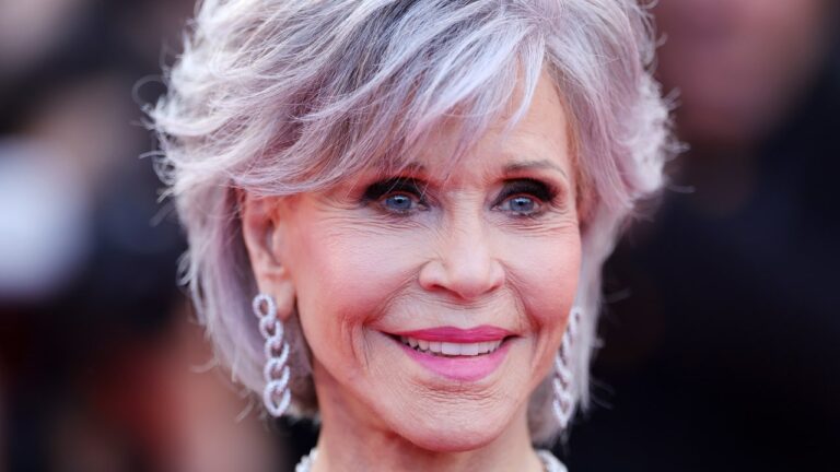 Jane Fonda Ditched the Signature Blowout She’s Been Wearing for Decades — See the Photos