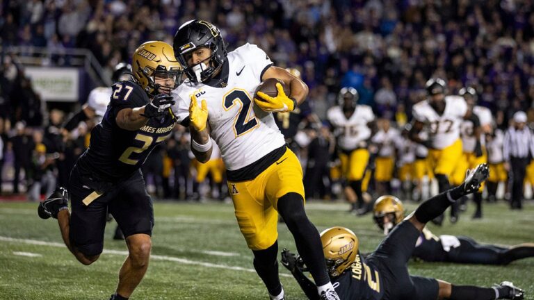 Appalachian State ruins James Madison’s undefeated season, further diminishing bowl hopes