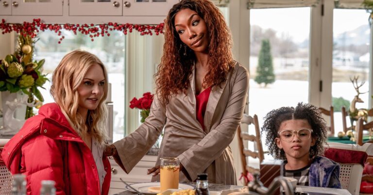 Best. Christmas Ever: This New Holiday Rom-Com Is The Top Movie On Netflix Right Now