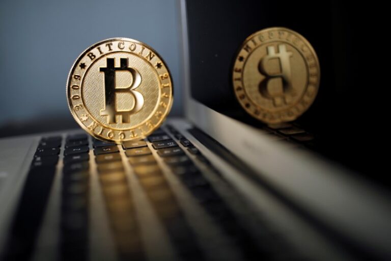 Morgan Stanley sees Bitcoin surge post-April 2024 halving By Investing.com