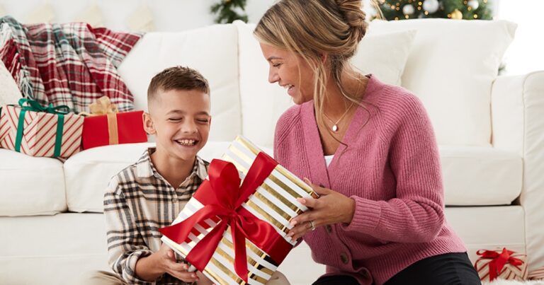 Our Top 20 Holiday Toys That Will Actually Hold Your Kid’s Attention