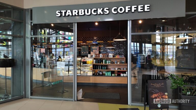 Starbucks accused of manipulating app payments for $900 million profit –