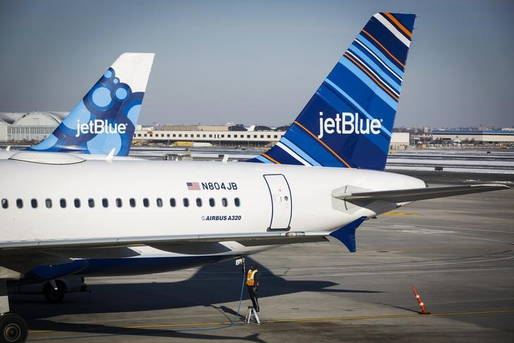 US judge blocks JetBlue from acquiring Spirit Airlines By Reuters