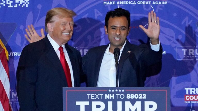 Vivek Ramaswamy urges DeSantis and Haley to drop out of race
