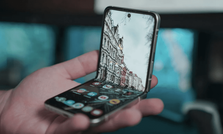 Apple to delay foldable iPhone after failing hardware