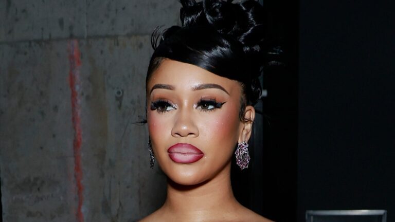 Did Saweetie Just Bleach Her Eyebrows or Am I Seeing Things? See Photos