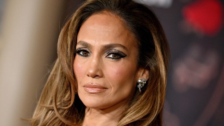 In One Day, Jennifer Lopez Wore 4 Hairstyles That Couldn’t Be More Different — See the Photos
