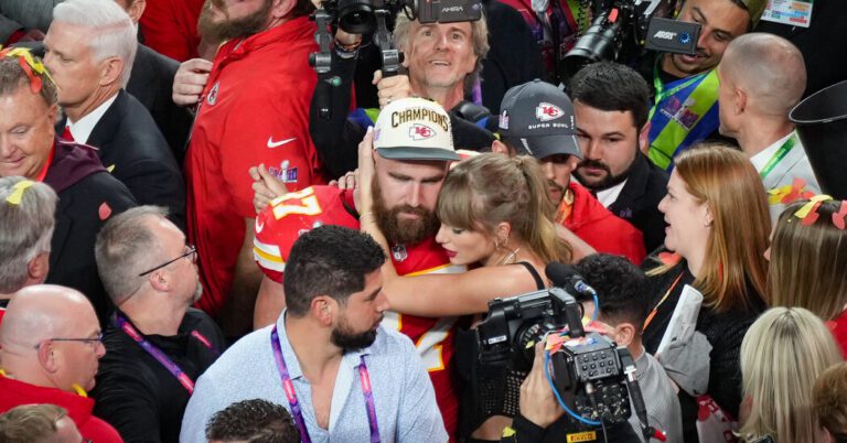 Taylor Swift Watches Chiefs Win Super Bowl