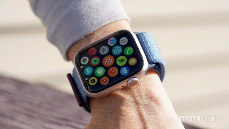 Apple pulls the plug on in-house MicroLED display for the Apple Watch