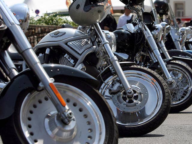 Man dies while test-driving Harley-Davidson motorcycle at Florida store