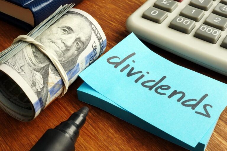 2 Ultra-High-Yield Dividend Stocks to Buy and Hold Forever