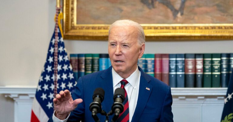 Biden Talks to Xi About Conflicts, From Ukraine to the Pacific