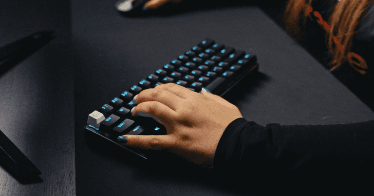 Logitech’s new wireless keyboard targets pro gamers needing portability