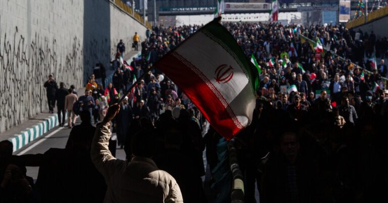 With Nuclear Deal Dead, Containing Iran Grows More Fraught